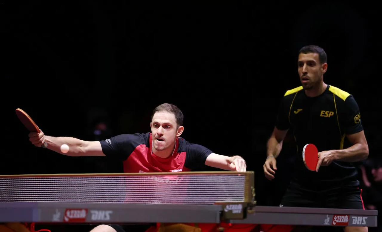 奥地利乒乓球队力克法国乒乓球队，奥恰洛夫关键制胜的简单介绍
