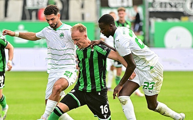 包含汉诺威96主场大胜奥格斯堡，提升积分榜位置的词条