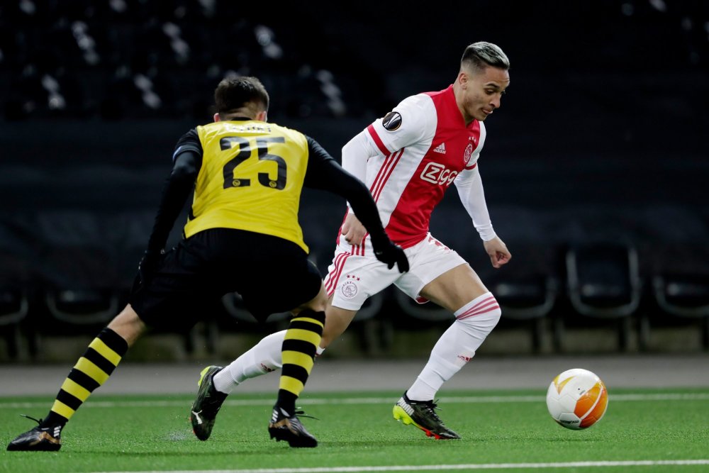 首马杜斯葛利吧主场胜出,继续追逐欧冠资格 首马杜斯葛利吧主场胜出,继续追逐欧冠资格