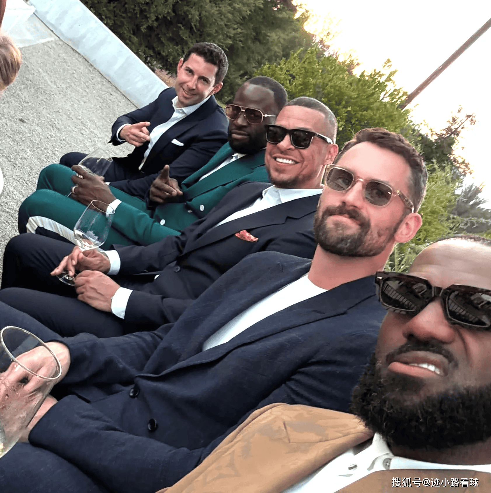 NBA球员生日快乐喊话粉丝纷纷送祝福的简单介绍