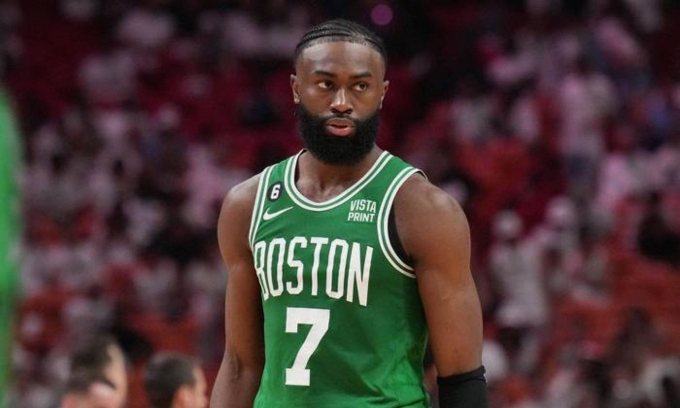 火箭vs凯尔特人，超级巨星对决风云再起