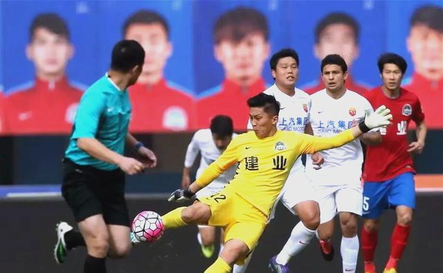 建业对阵上港,谁将在比赛中胜出 建业对阵上港,谁将在比赛中胜出