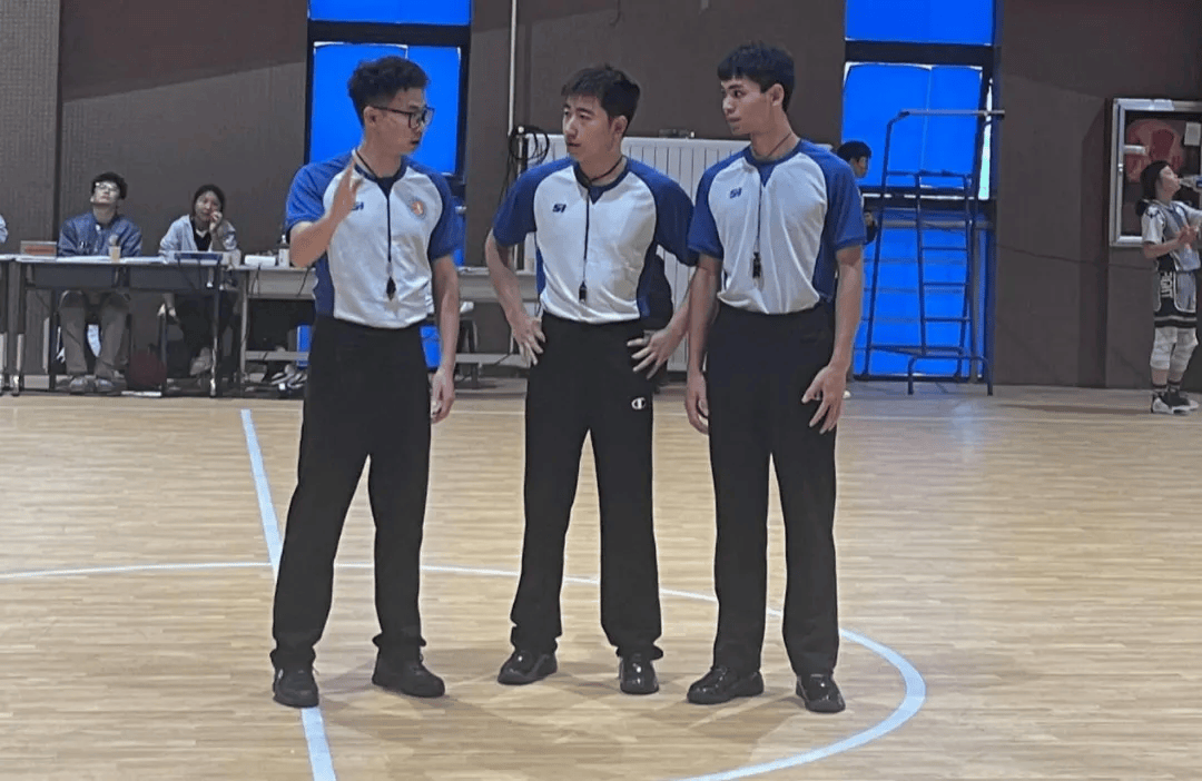 外籍球员脱颖而出，篮球联赛呈现另一番风采的简单介绍