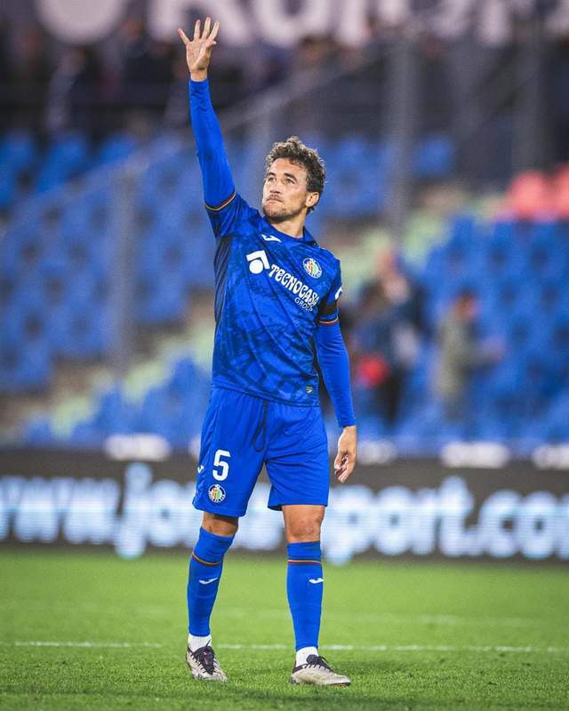 包含塞尔塔绝杀瓦伦西亚，全队士气大振的词条