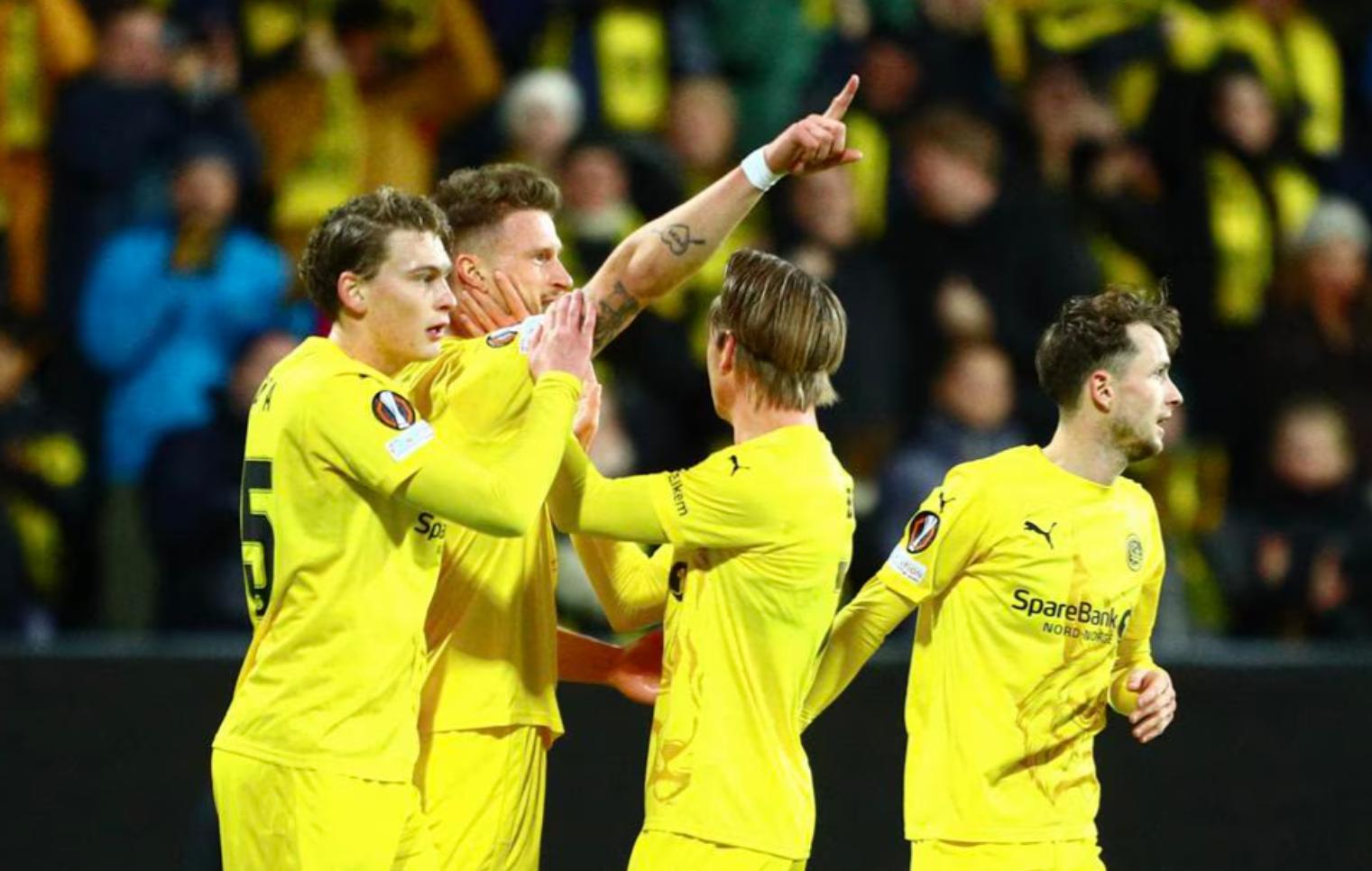 德甲劲旅展现强大实力,争夺欧洲足球巅峰 德甲劲旅展现强大实力,争夺欧洲足球巅峰