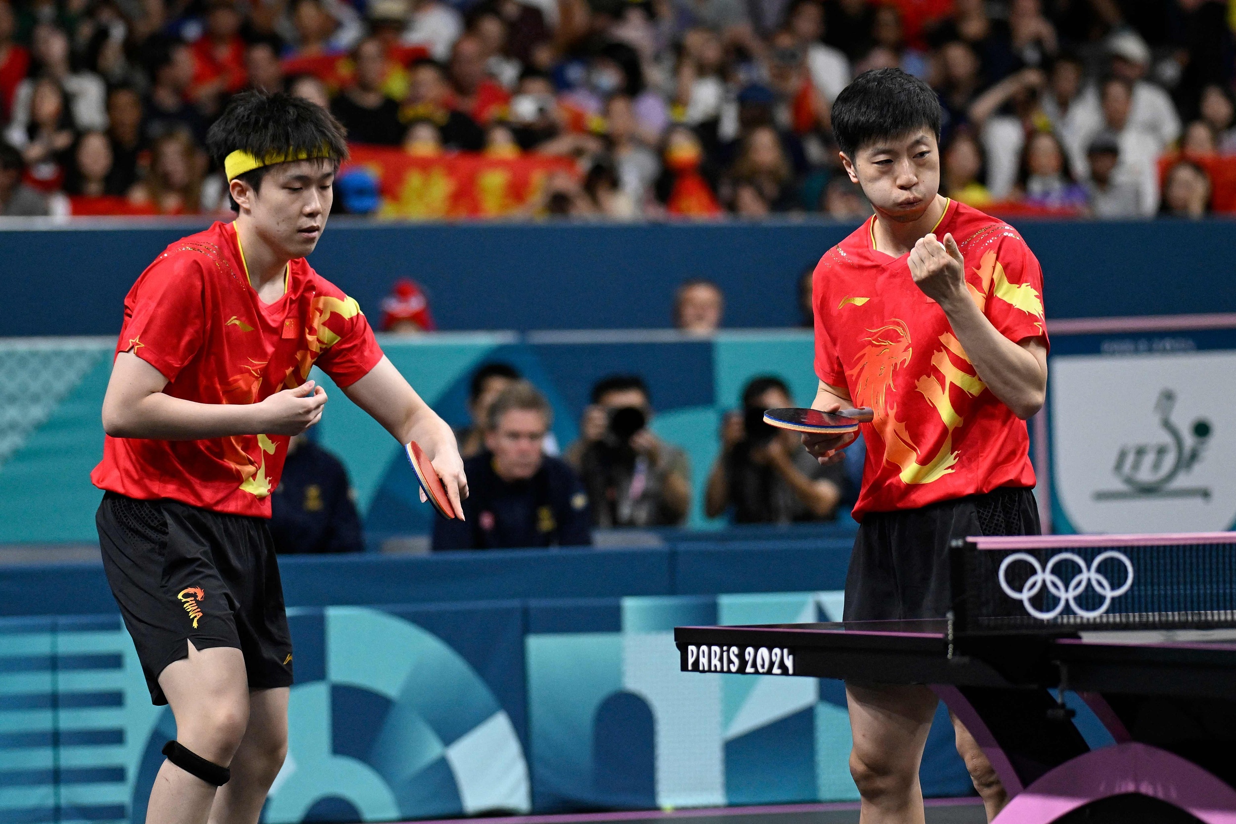 中国队鏖战法国队,马龙带队取胜 中国队鏖战法国队,马龙带队取胜