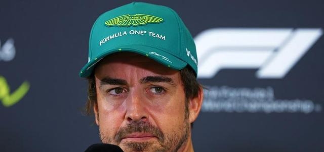 红牛二队绝杀索伯车队，阿隆索点燃赛场的简单介绍