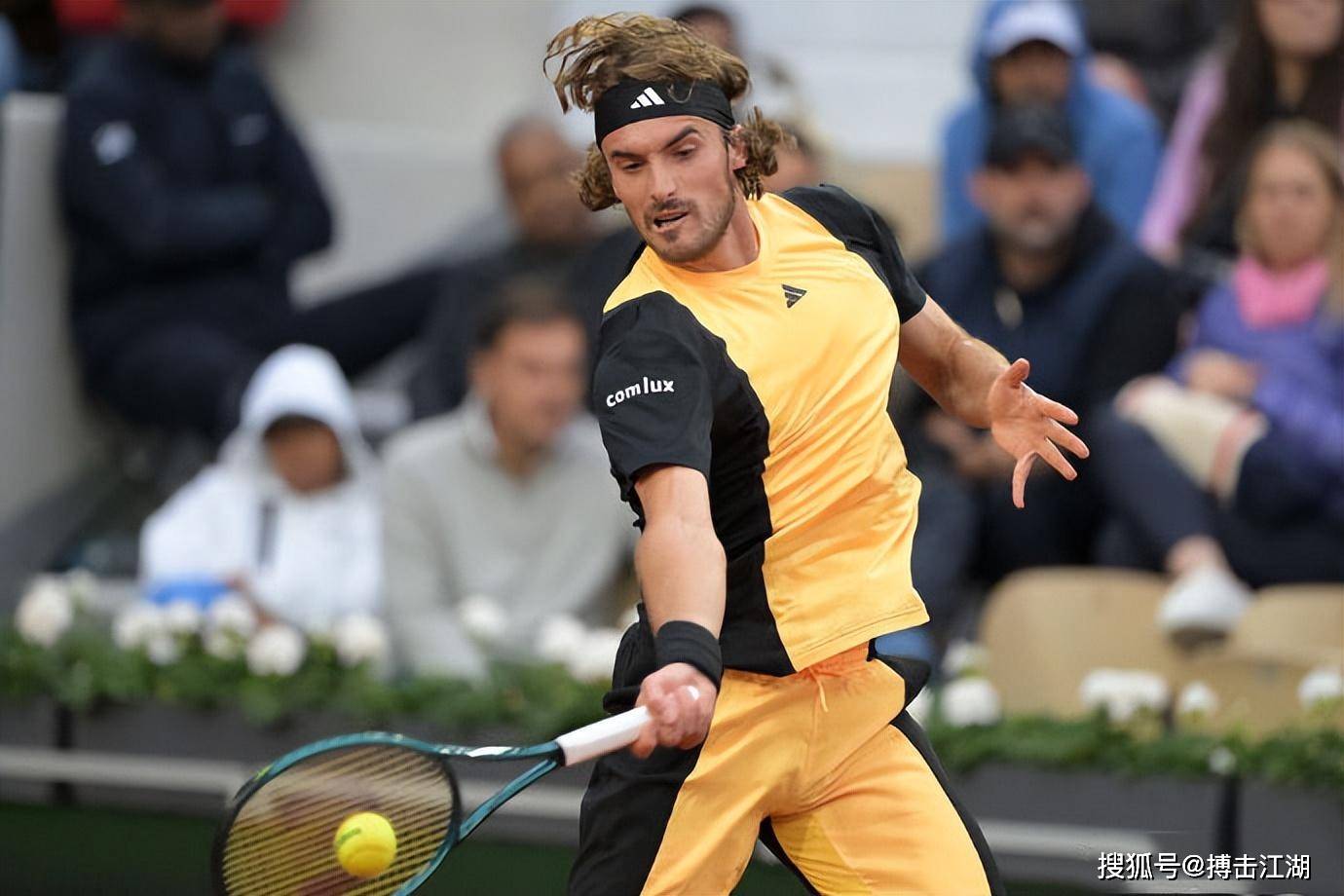 法网横扫联合杯，西西帕斯惊艳四座