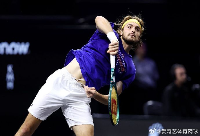 包含戴维斯杯碾压拉沃尔杯，西西帕斯统治全场的词条